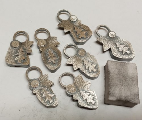 Judy Larson's Stone Key Fob - , Hair Accessories, Zipper Pulls, Christmas Ornaments, Dapping, Dapping Jewelry, Butane Torch, Soldering, Solder, Design, patina the key fob